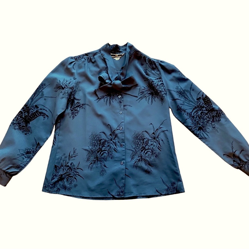 Vintage Botanical Print Blouse with Tie